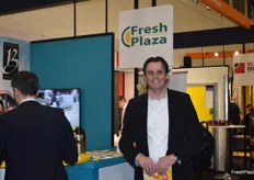 Ton Willemse, who was present at Fruit Logistica with several Jordanian growers, paying a visit to the FreshPlaza stand.